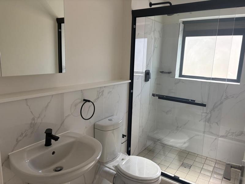 To Let 1 Bedroom Property for Rent in Richwood Western Cape